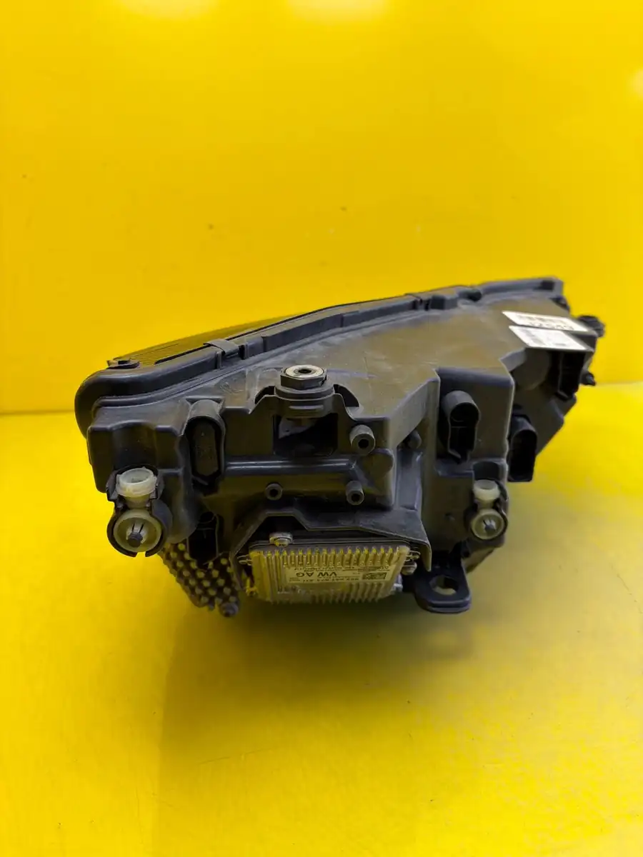 Far Skoda Octavia IV 4 Lift LED