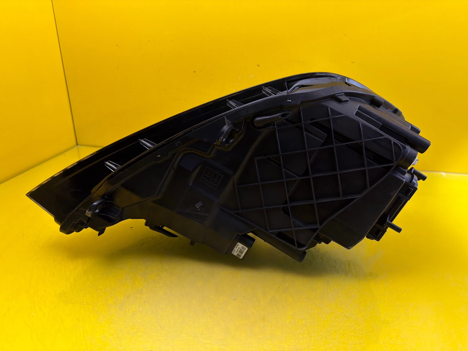 Far VW Touareg 2 II Lift Bixenon - Image 5
