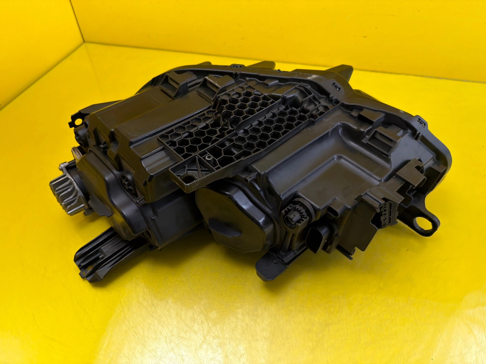 Far dreapta Full LED Facelift OEM 32588 - Image 5