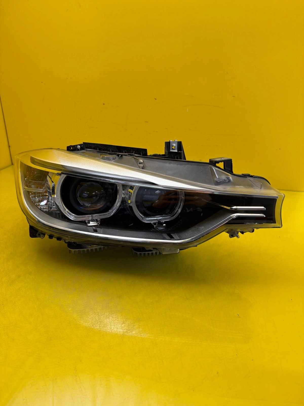 Far Dreapta BMW Seria 3 F30 2012 2015 Xenon