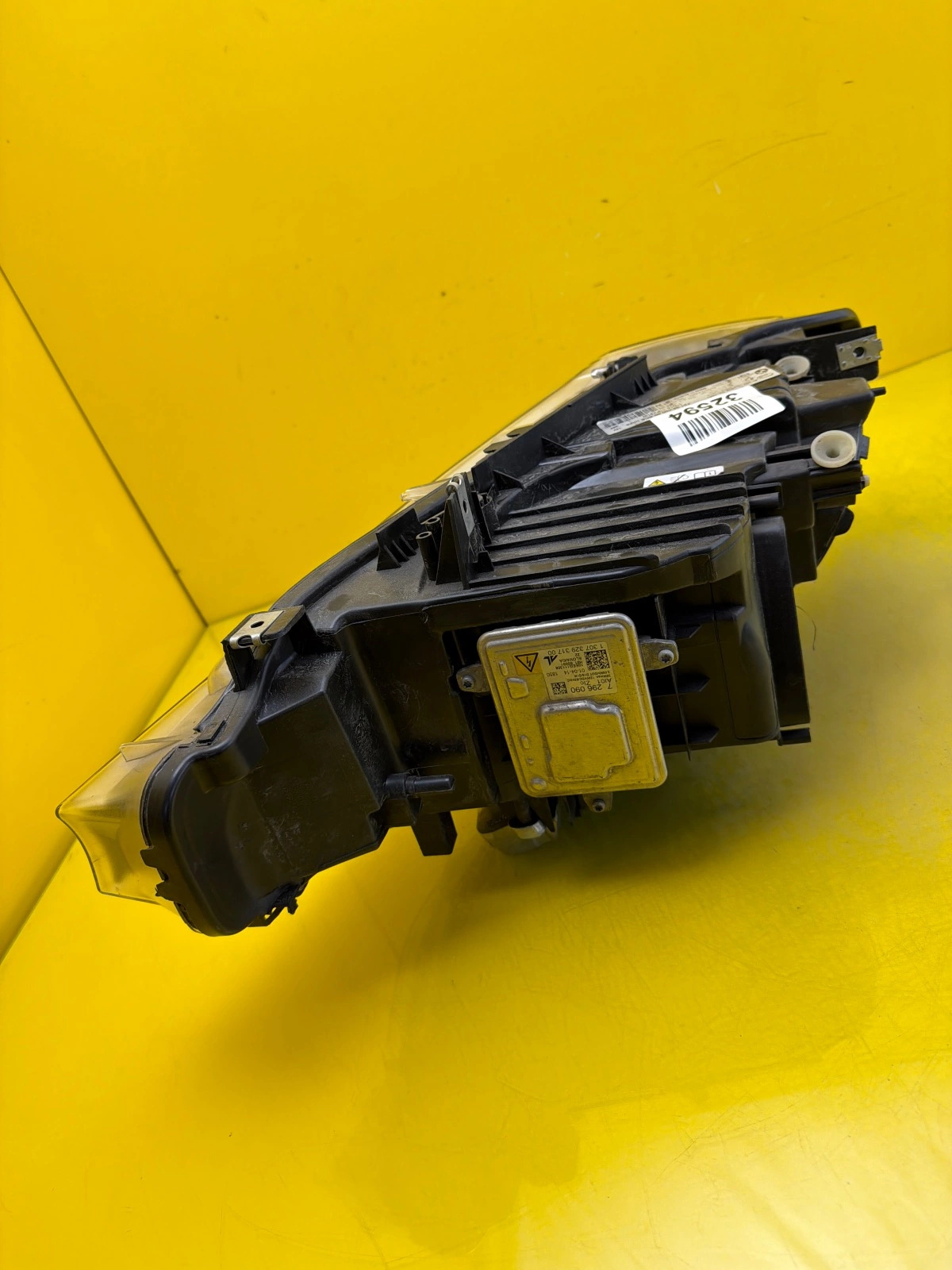Far Dreapta BMW Seria 3 F30 2012 2015 Xenon - Image 3