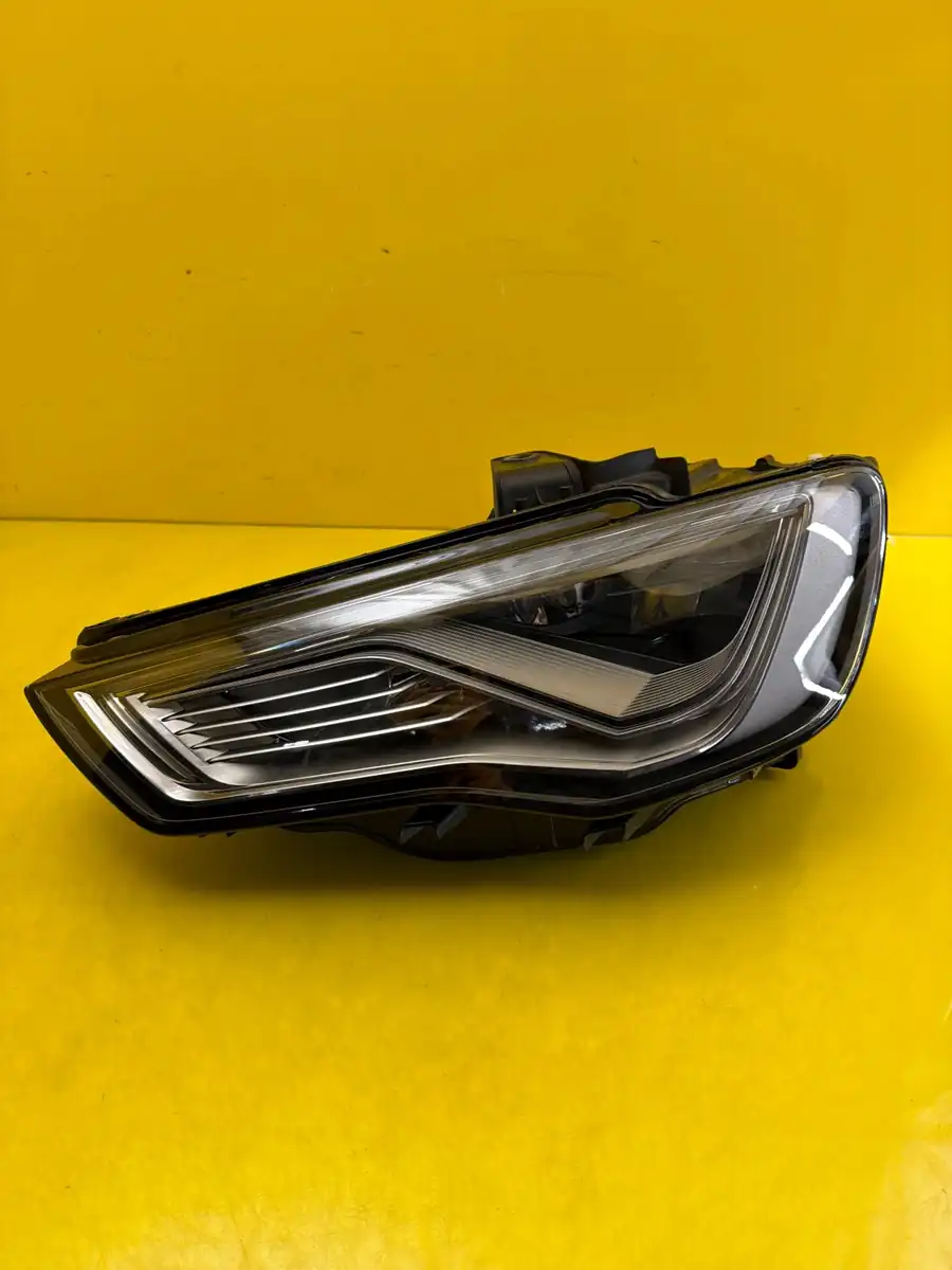 Far Audi A3 8V Full LED