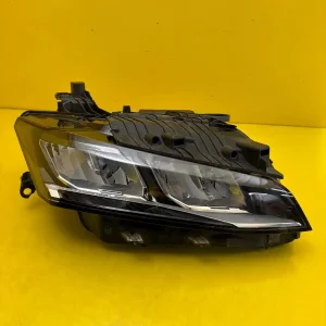 Far Dreapta Peugeot 308 III T10 P5 LED