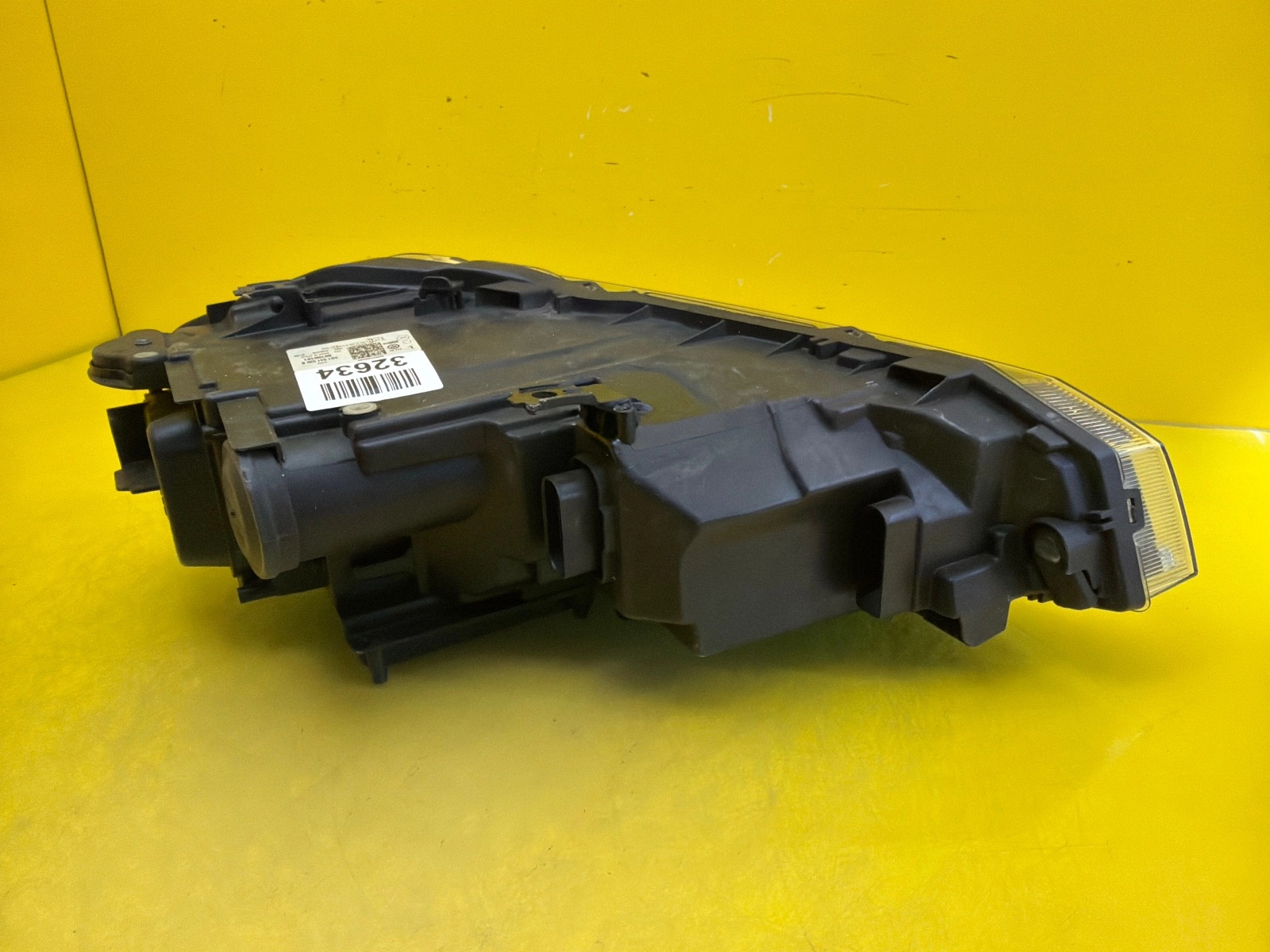 Far VW Polo VI 2G1 Full LED - Image 3
