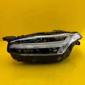 Far Volvo XC90 II 17- Full LED