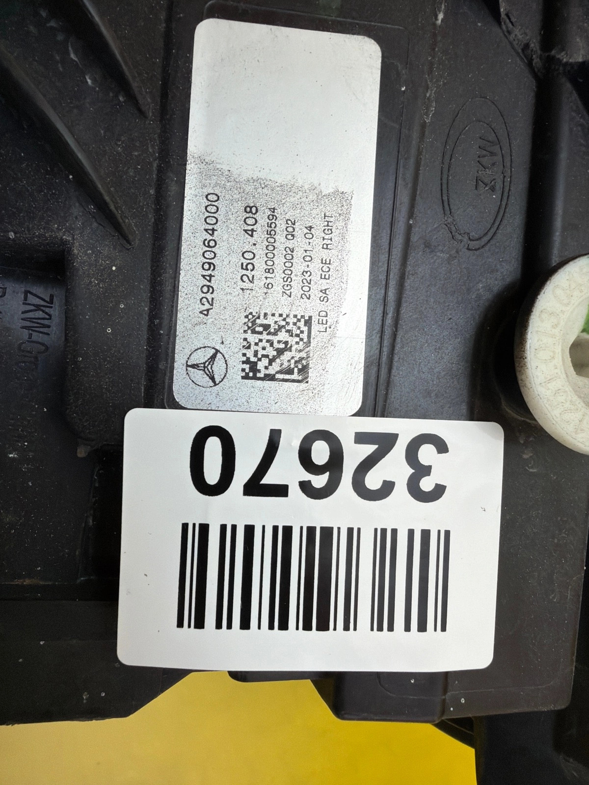 Far dreapta LED 2022-2024 OEM 32670 - Image 2