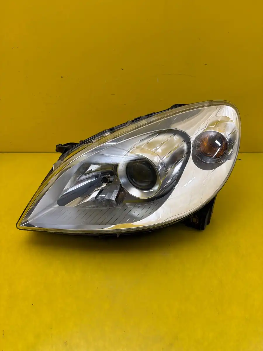Far Stanga Mercedes Przod Klasa W245