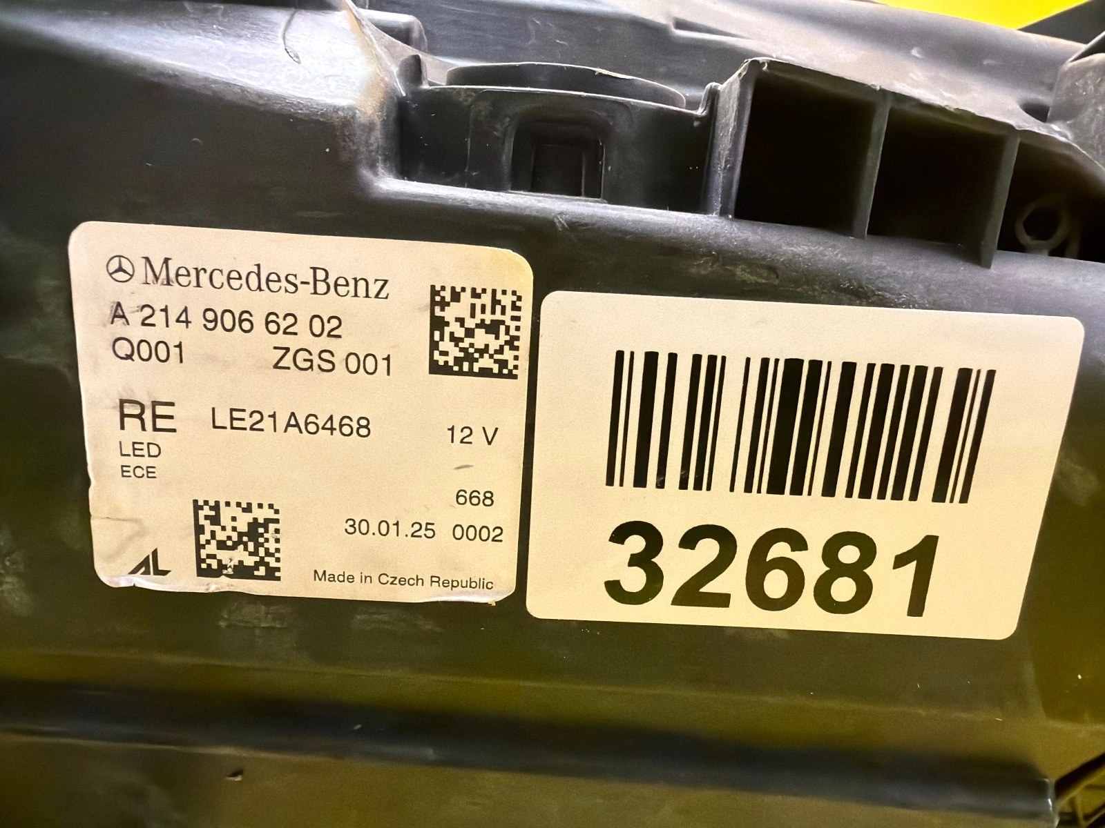Far dreapta OEM 32681 - Image 2