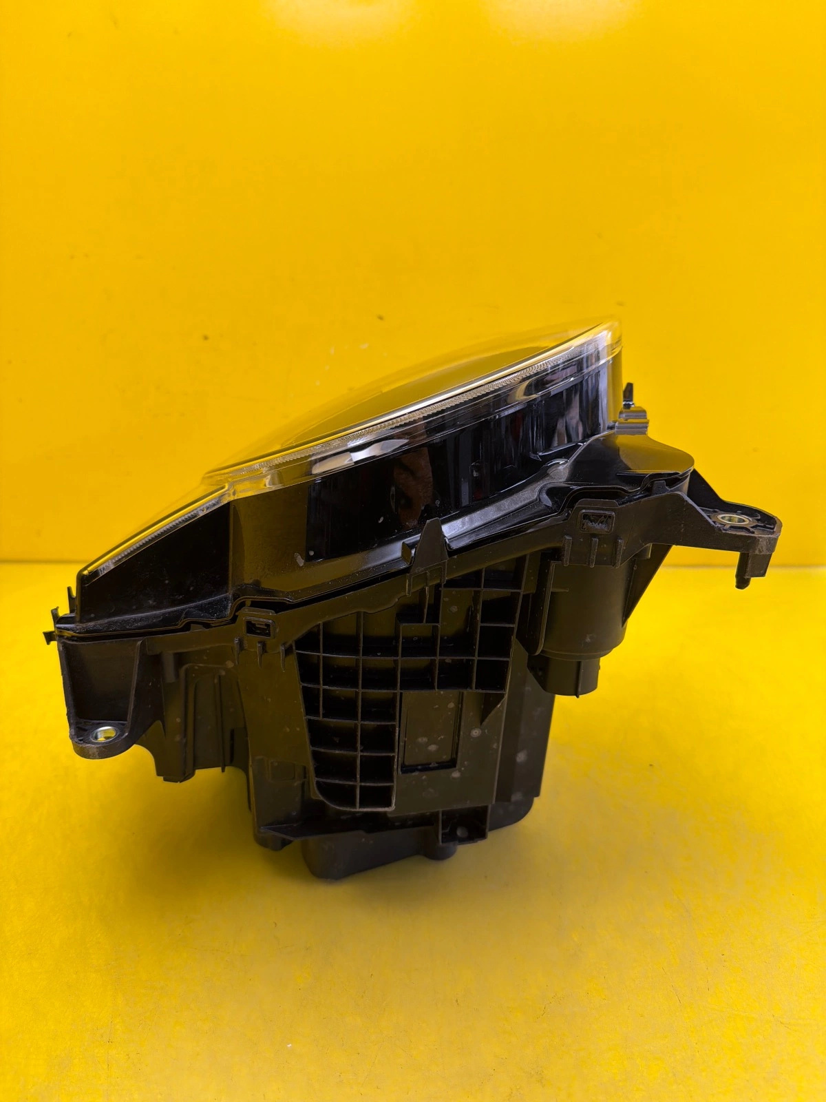 Far Dreapta Land Rover Defender 2 L663 20 Full LED - Image 5