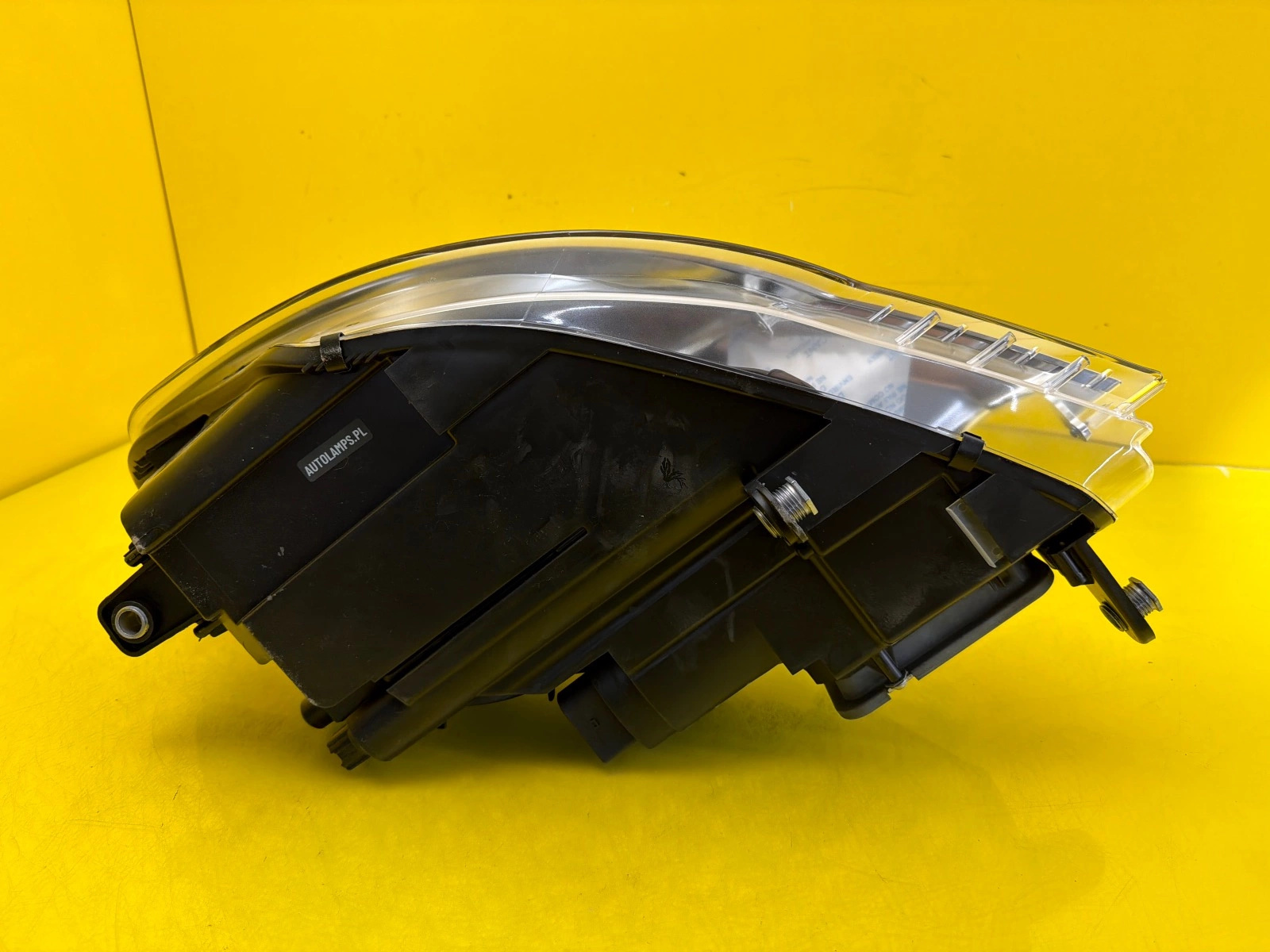 Far dreapta Bi-Xenon Dynamic OEM 32723 - Image 5