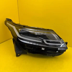 Far Dreapta Land Rover Range Rover Velar L560 LED