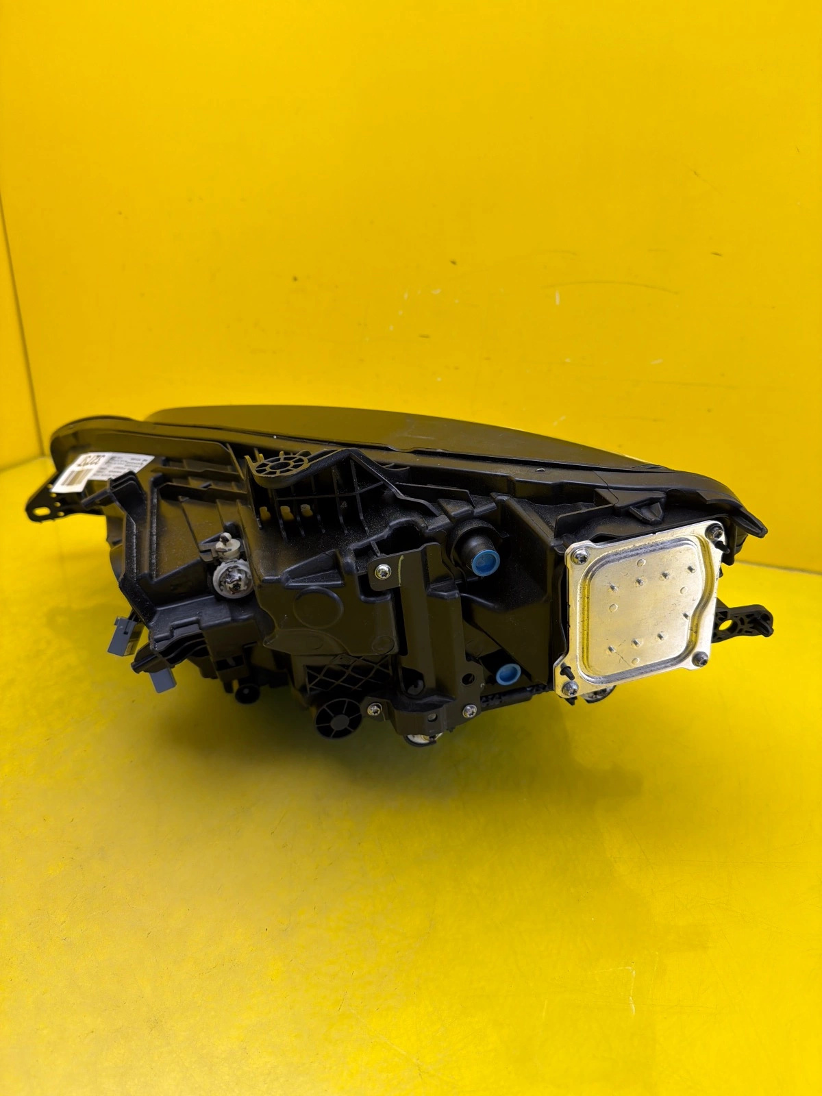 Far Dreapta Volvo S60 V60 Mid LED - Image 4