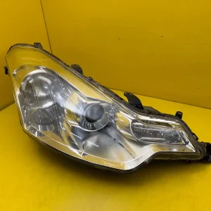 Far Dreapta Citroen C Crosser Xenon