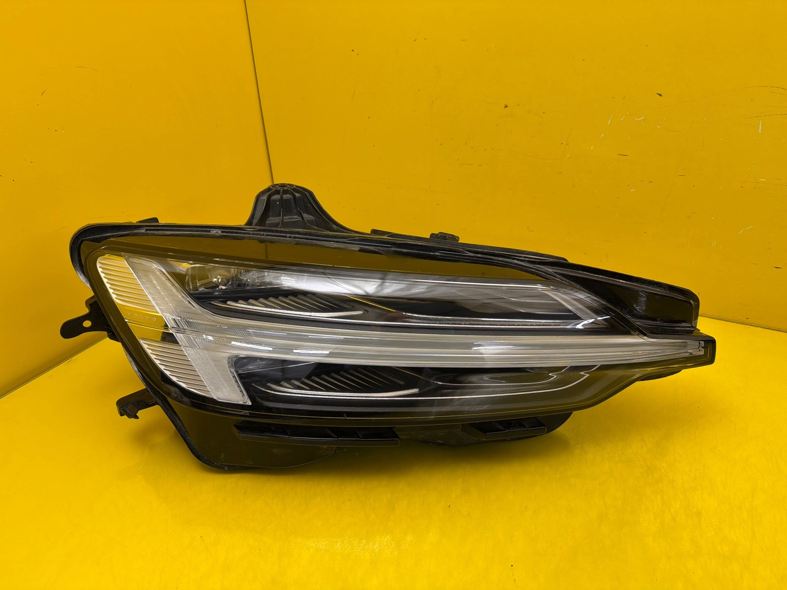 Far Dreapta Full LED Volvo S60 V60 II