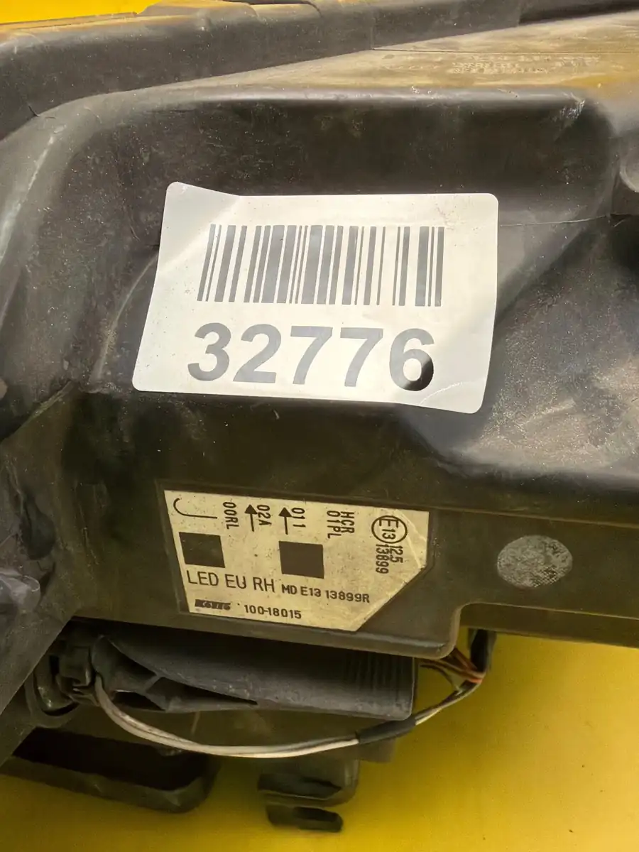 Far Dreapta Nissan Qashqai II J11 13 17 Full LED