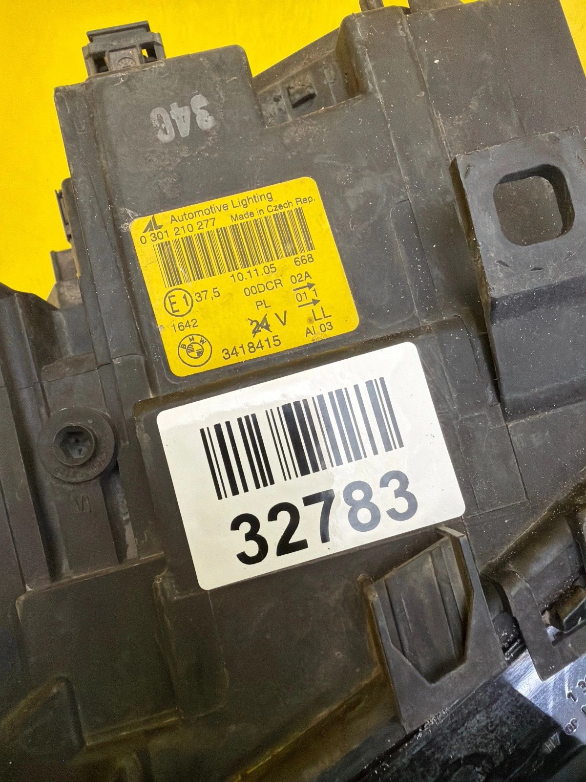Far stânga Xenon Direcțional BMW X3 E83 OEM 32783 - Image 2