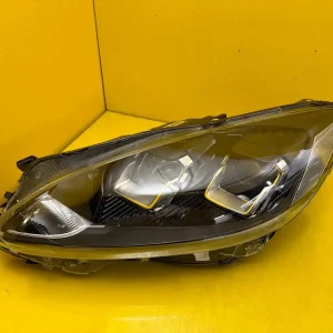 Far Stanga Ford Kuga MK3 LED