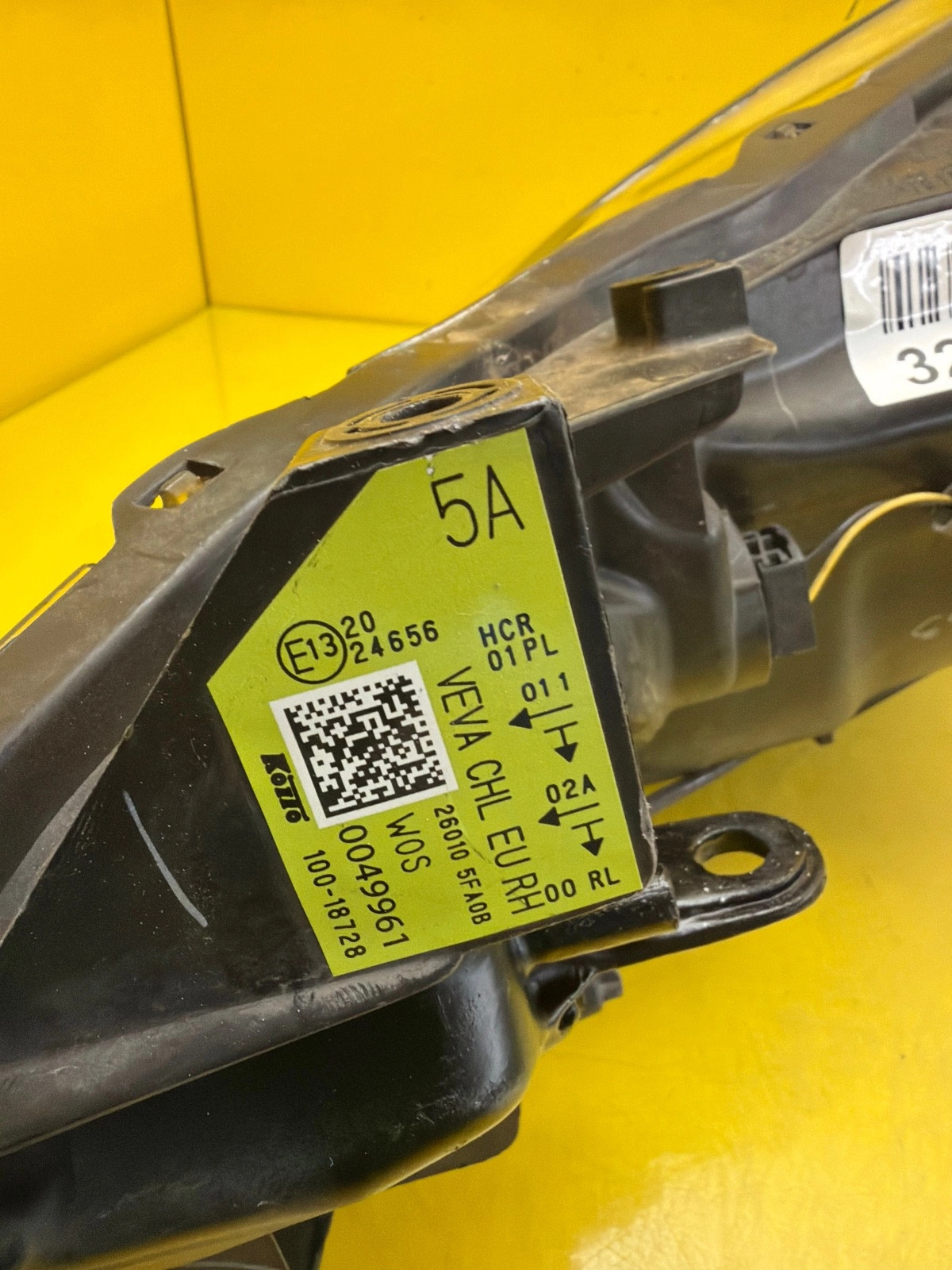 Far Dreapta Nissan Micra K14 18728 LED - Image 2