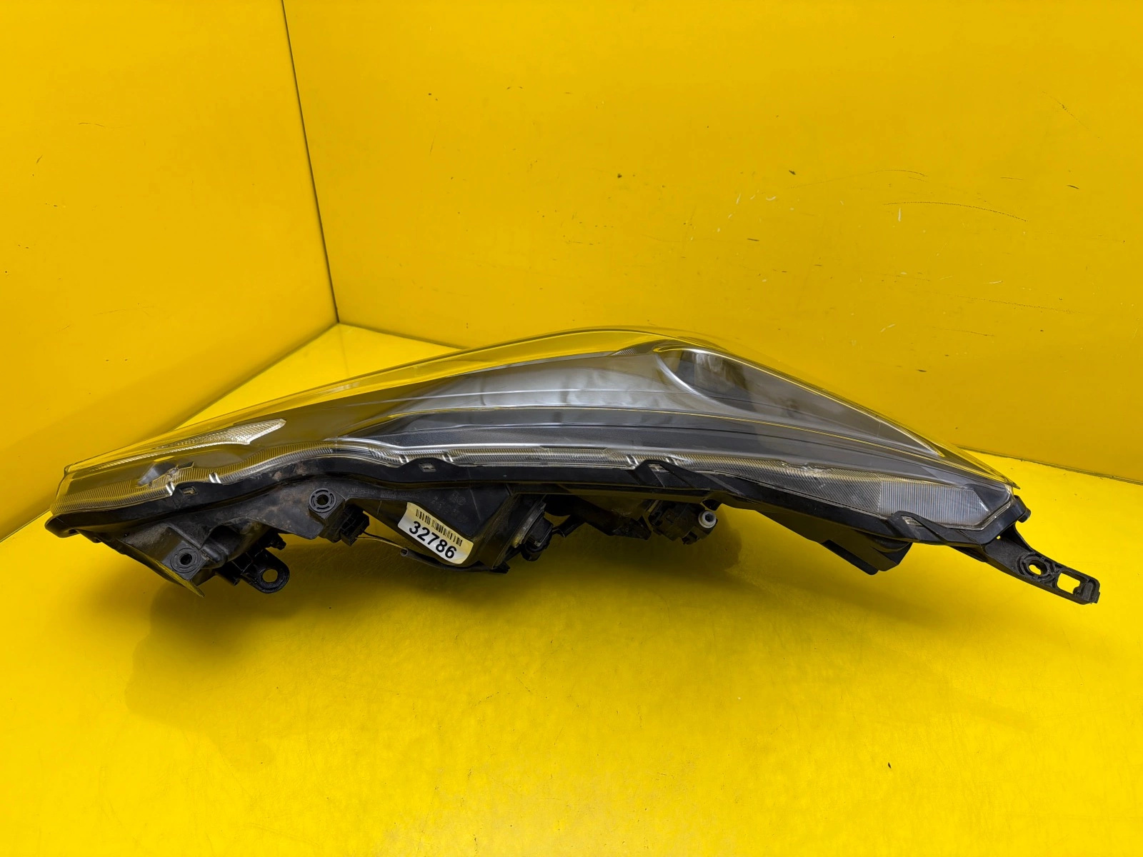 Far Dreapta Nissan Micra K14 18728 LED - Image 4
