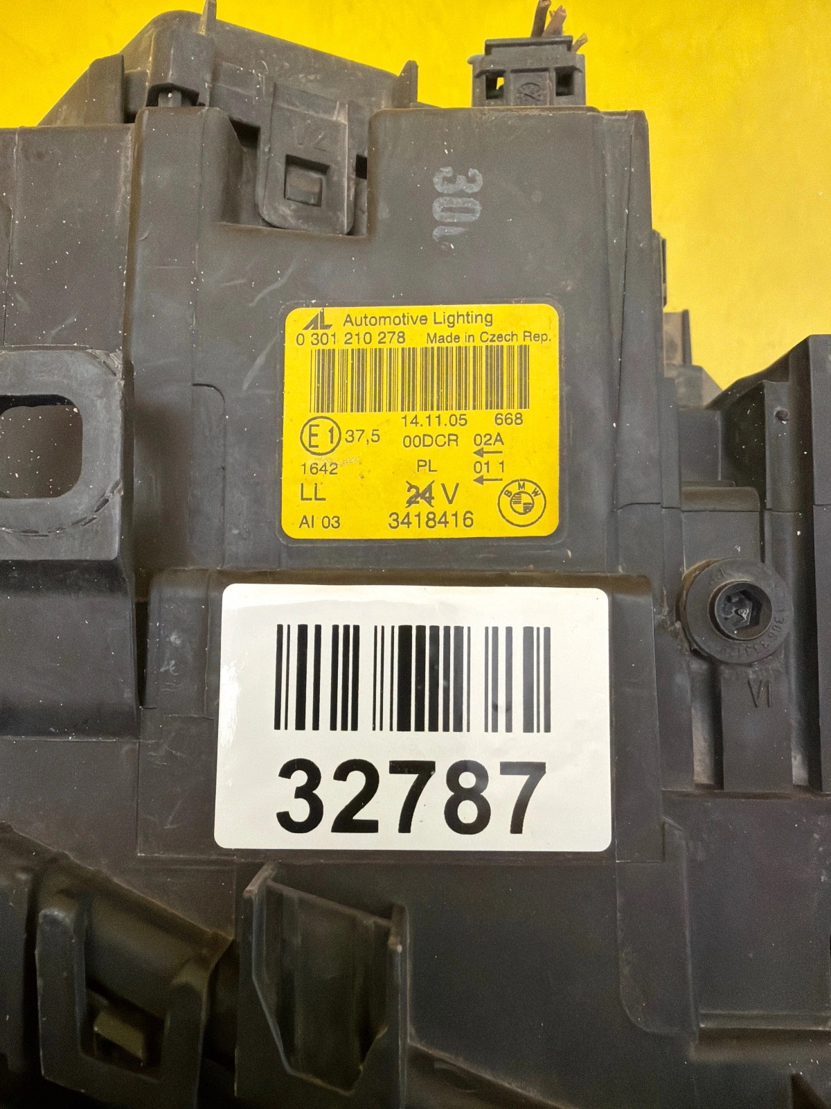 Far dreapta Xenon Direcțional BMW X3 E83 OEM 32787 - Image 2
