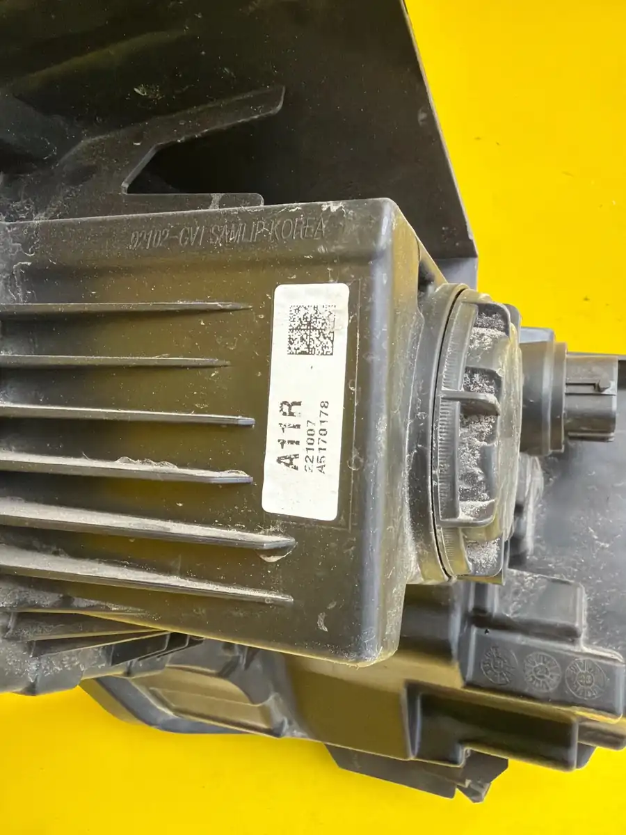 Far Dreapta Kia EV6 21- Full LED