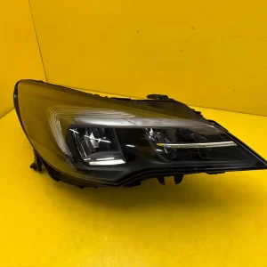 Far Dreapta Opel Astra 5 V K Full LED