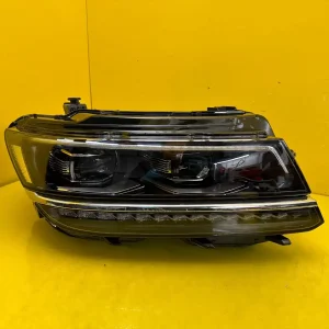 Far Dreapta Volkswagen Tiguan II 2 16- Full LED
