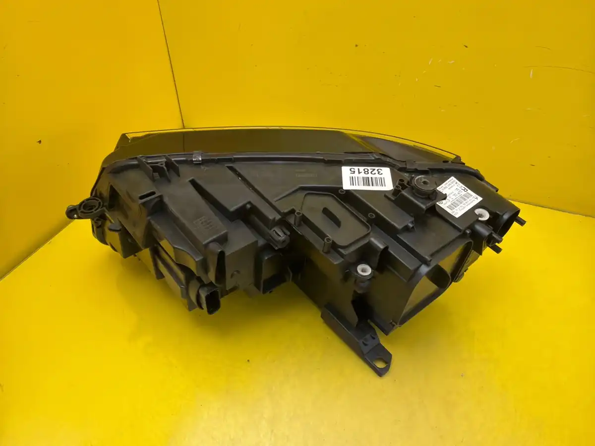 Far Dreapta Volkswagen Tiguan II 2 16- Full LED