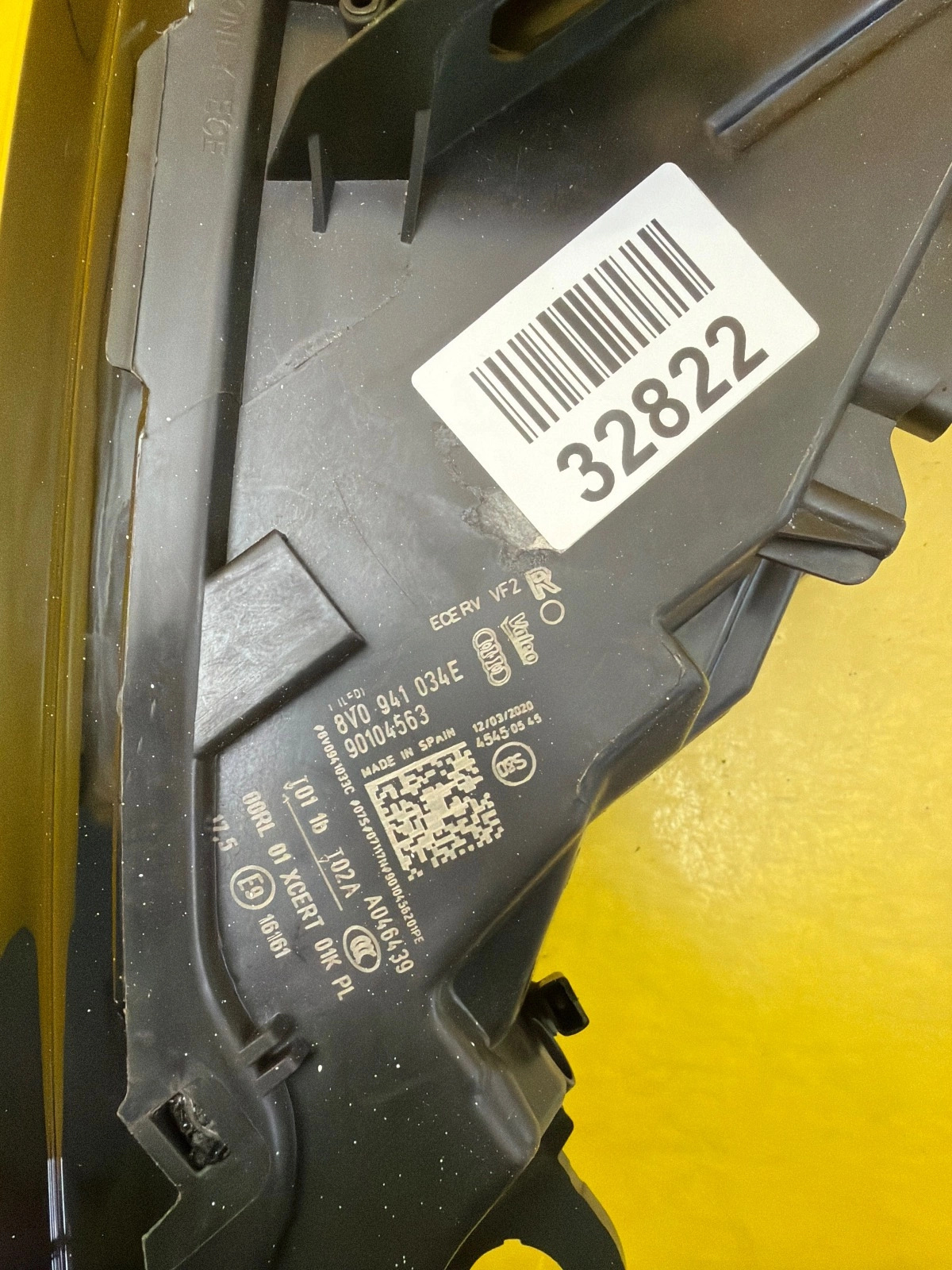 Far dreapta Full LED Facelift OEM 32822 - Image 2
