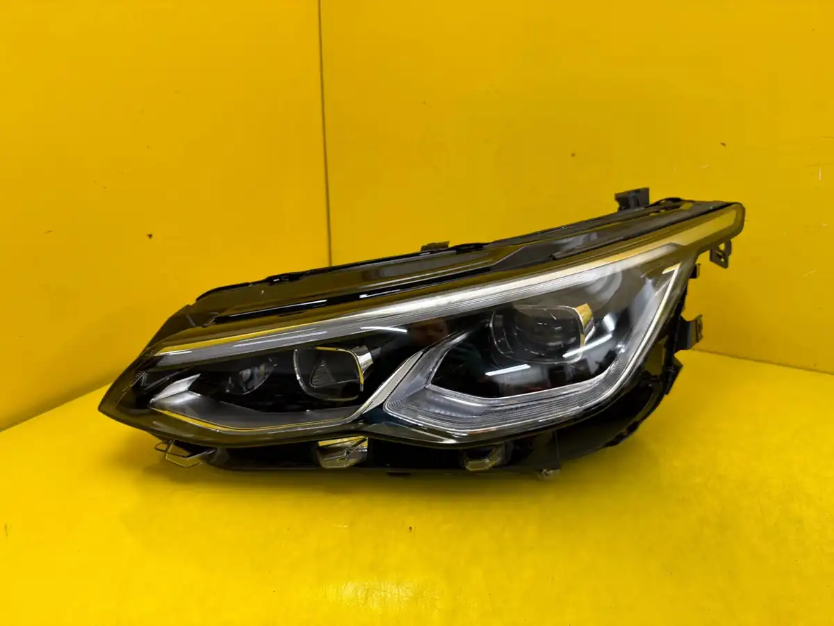 Far VW Golf VIII 8 Full LED
