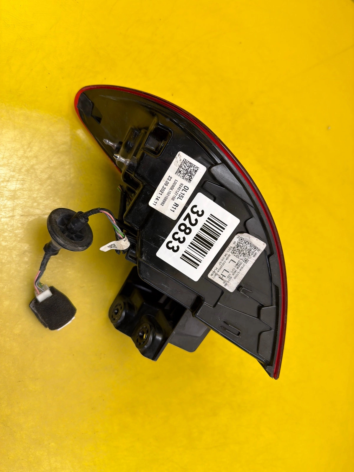 Lampă spate stânga LED Touring 2018-2021 OEM 32833 - Image 2