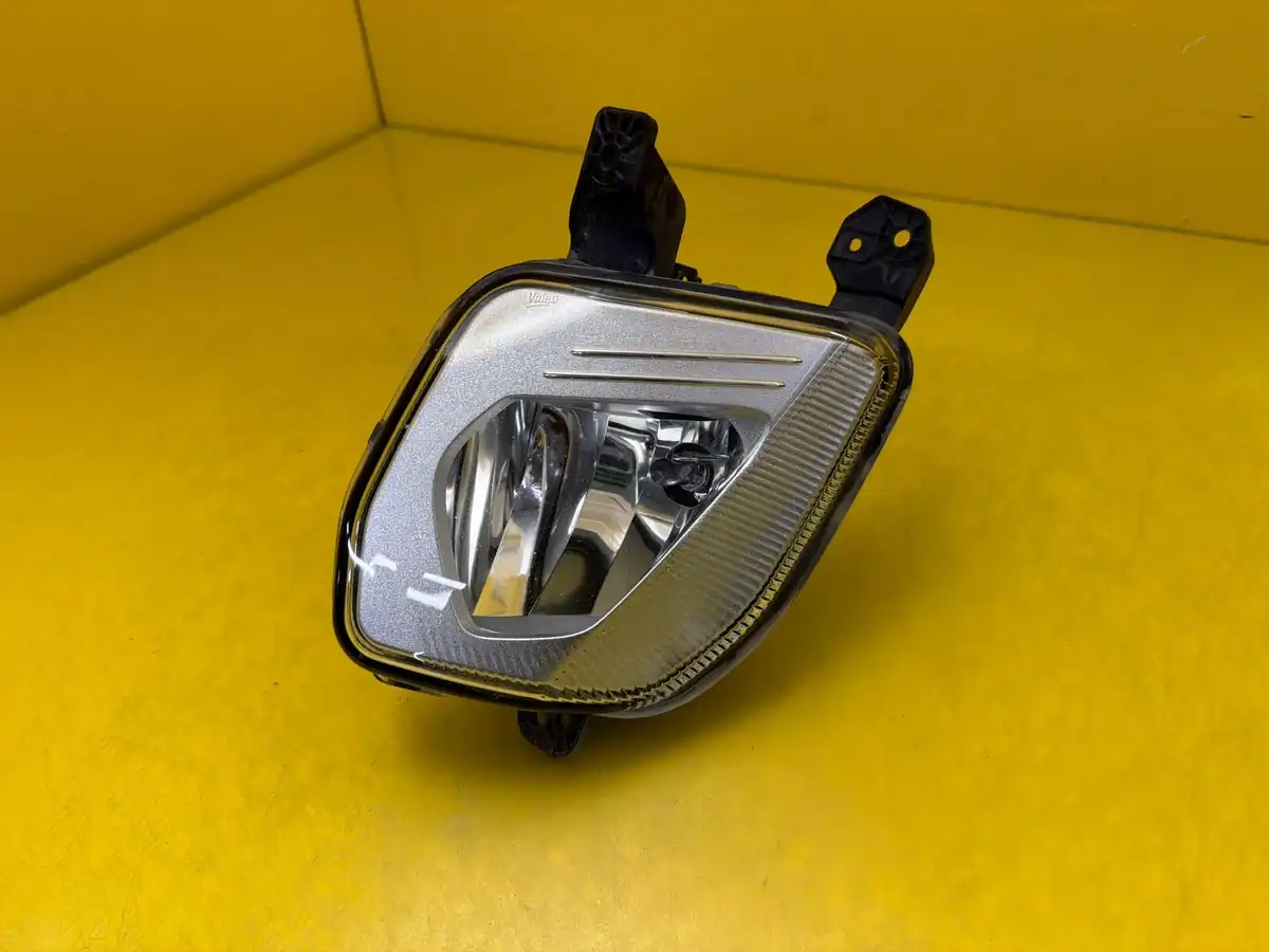 Far Ford Fiesta MK8 Zderzaka Halogen