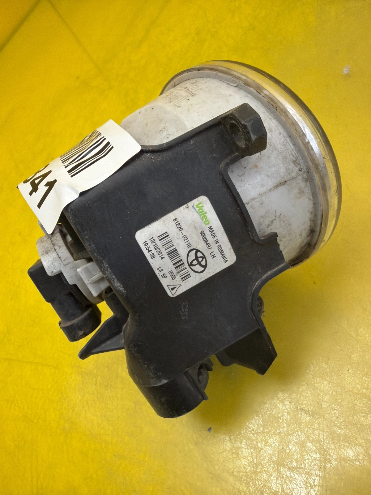 Far Toyota Yaris III 12 14 - Image 2