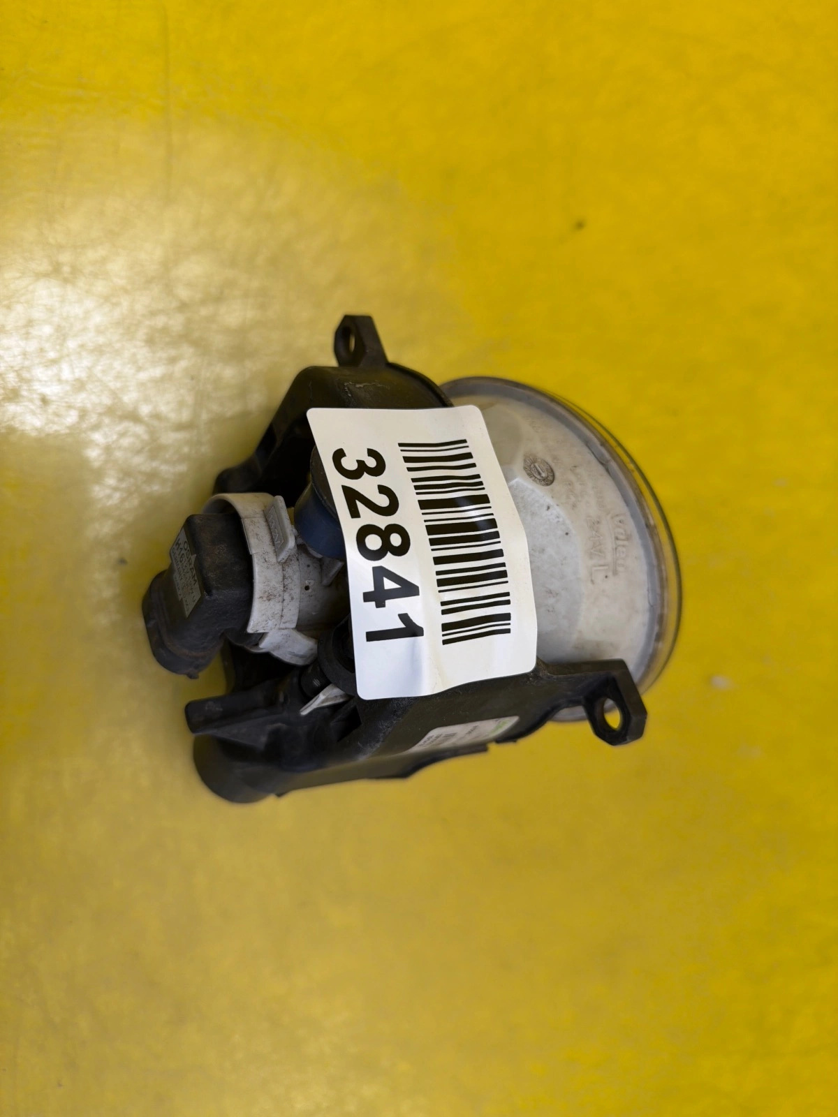 Far Toyota Yaris III 12 14 - Image 3