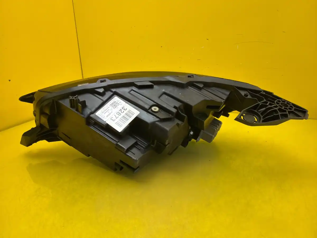 Far Dreapta Opel Corsa F 19 23 Full LED