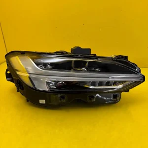 Far Dreapta Volvo V90 S90 LED