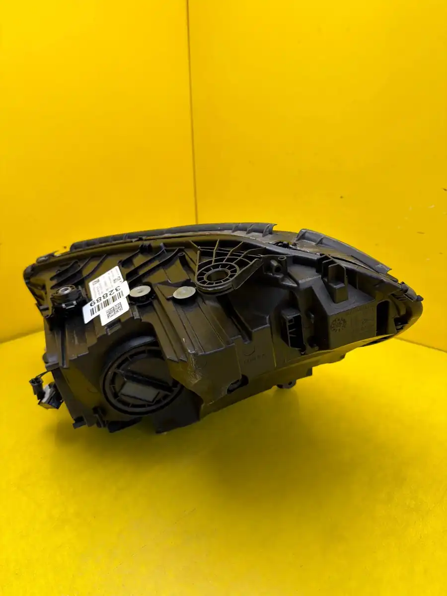 Far Dreapta Mercedes C-Class W206 21- Full LED