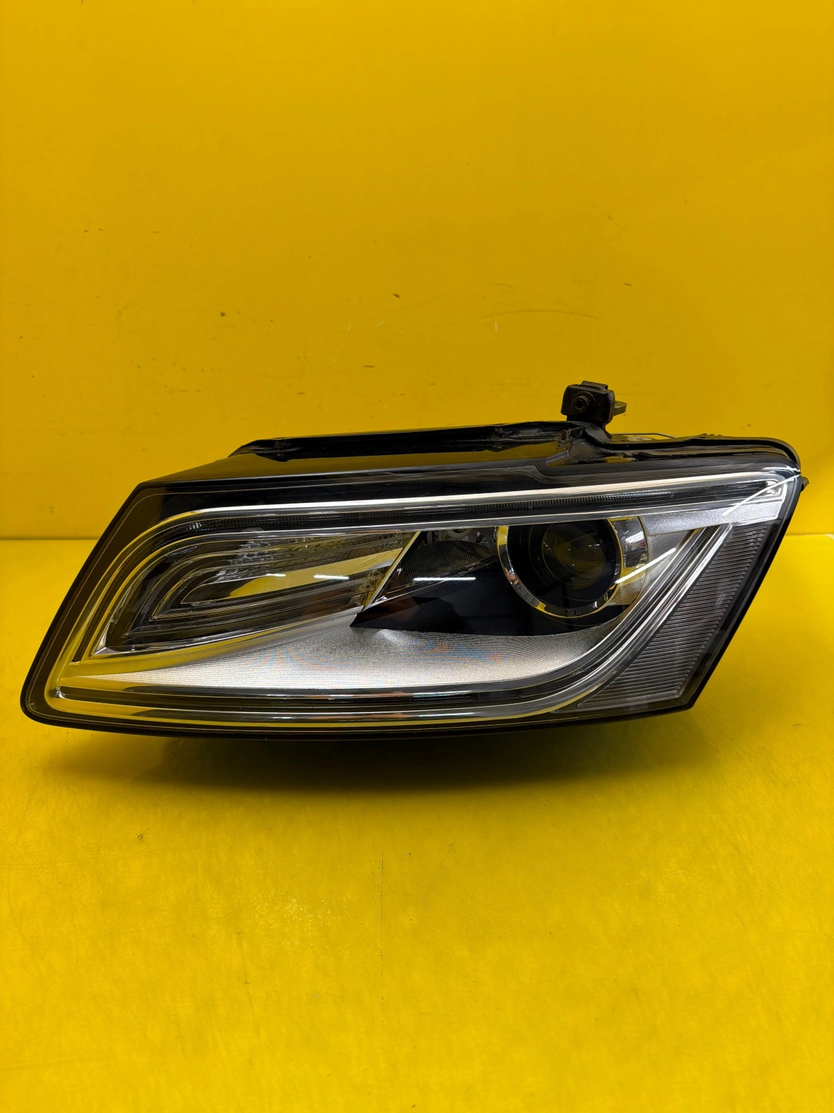 Far Audi Q5 8r0 Lift Bixenon