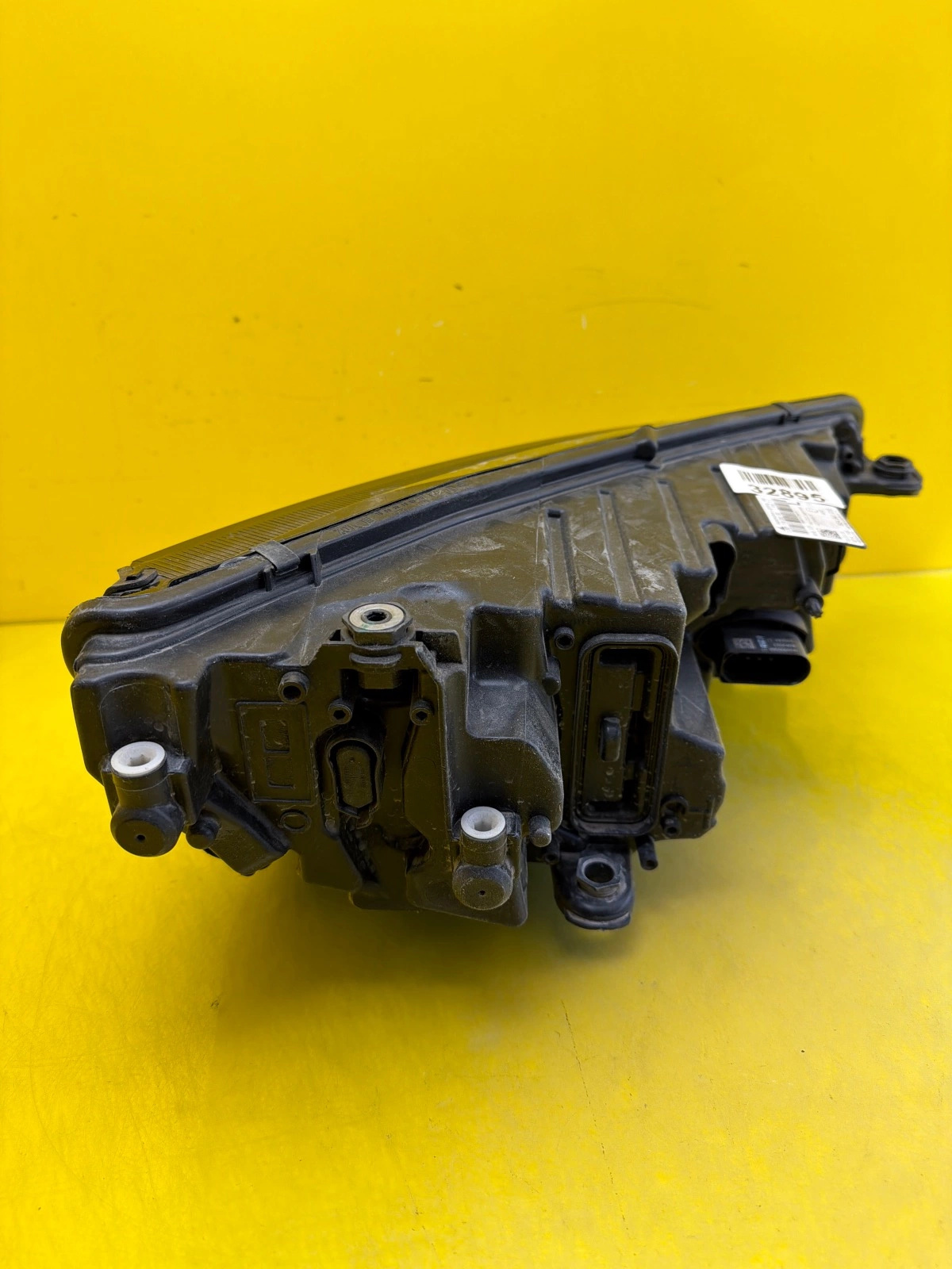 Far stânga Full LED OEM 32895 - Image 4