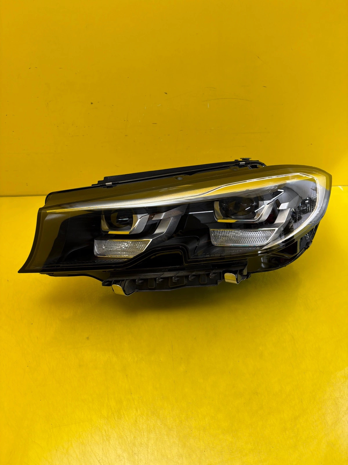 Far stânga Full LED BMW Seria 3 G20 OEM 5A1DB37-01