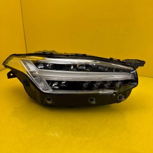 Far dreapta Full LED OEM 32905