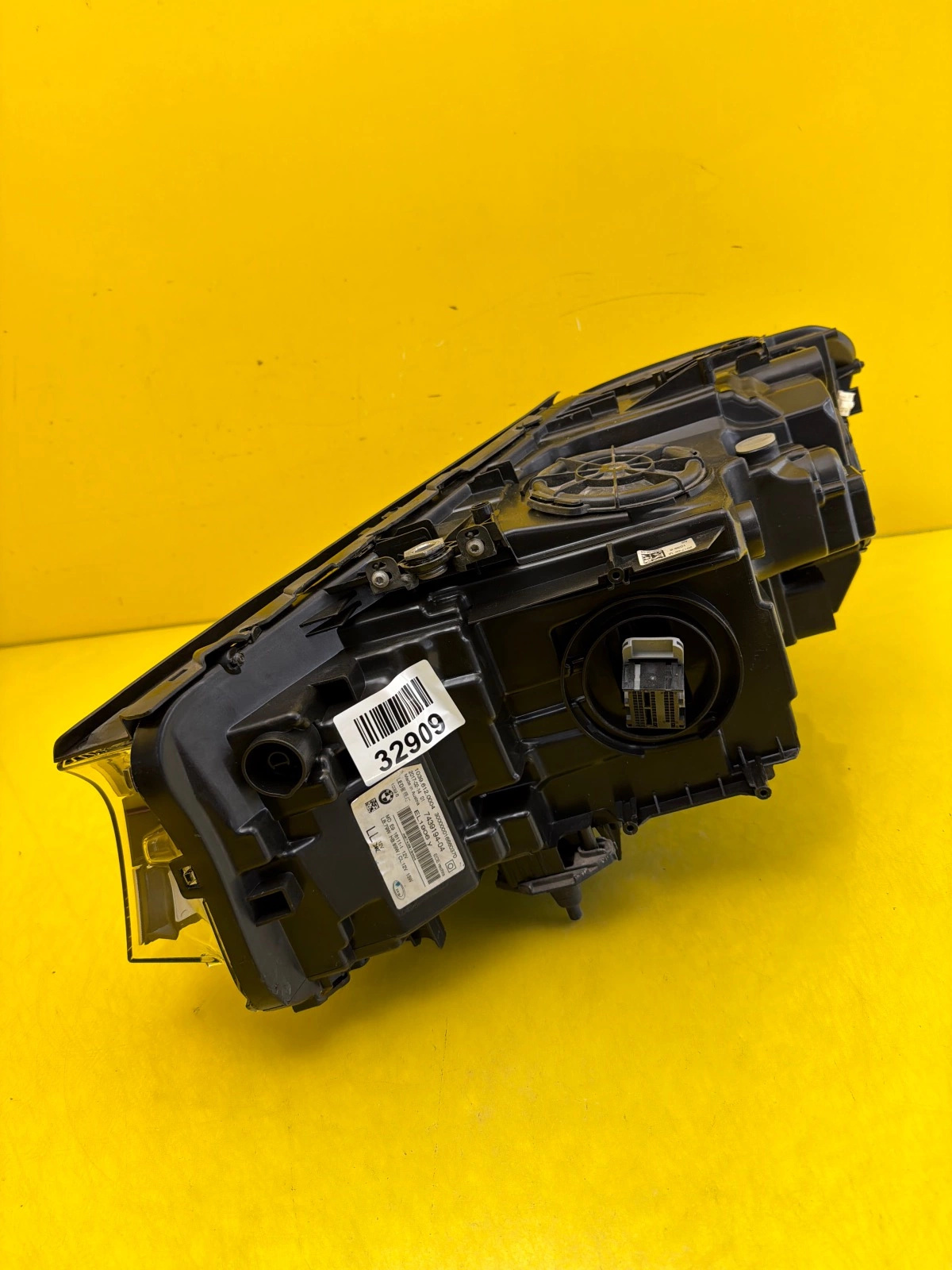 Far dreapta LED Adaptive BMW Seria 5 G30 OEM 7439194-04 - Image 3