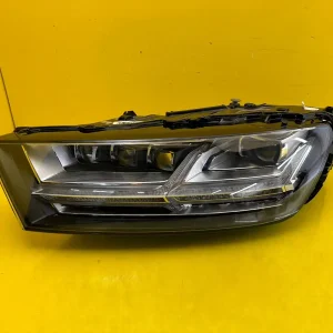 Far Audi Q7 4M0 Matrix Full LED