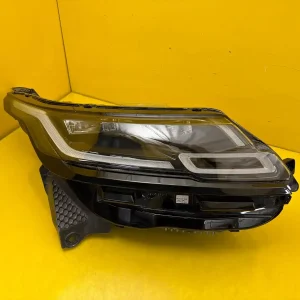 Far Dreapta Land Rover Velar High Full LED