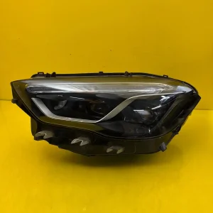 Far Mercedes GLA W247 Full LED