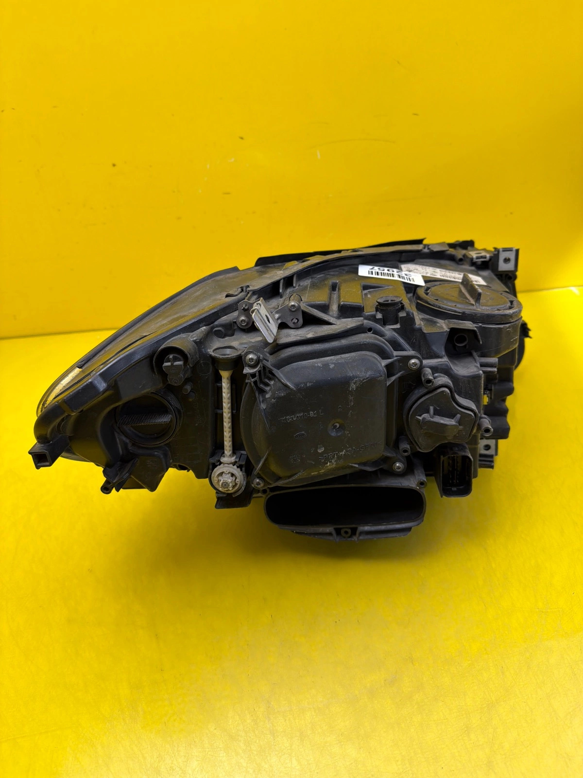 Far stânga Xenon BMW Seria 5 F10 Facelift OEM 7378513-04 - Image 4