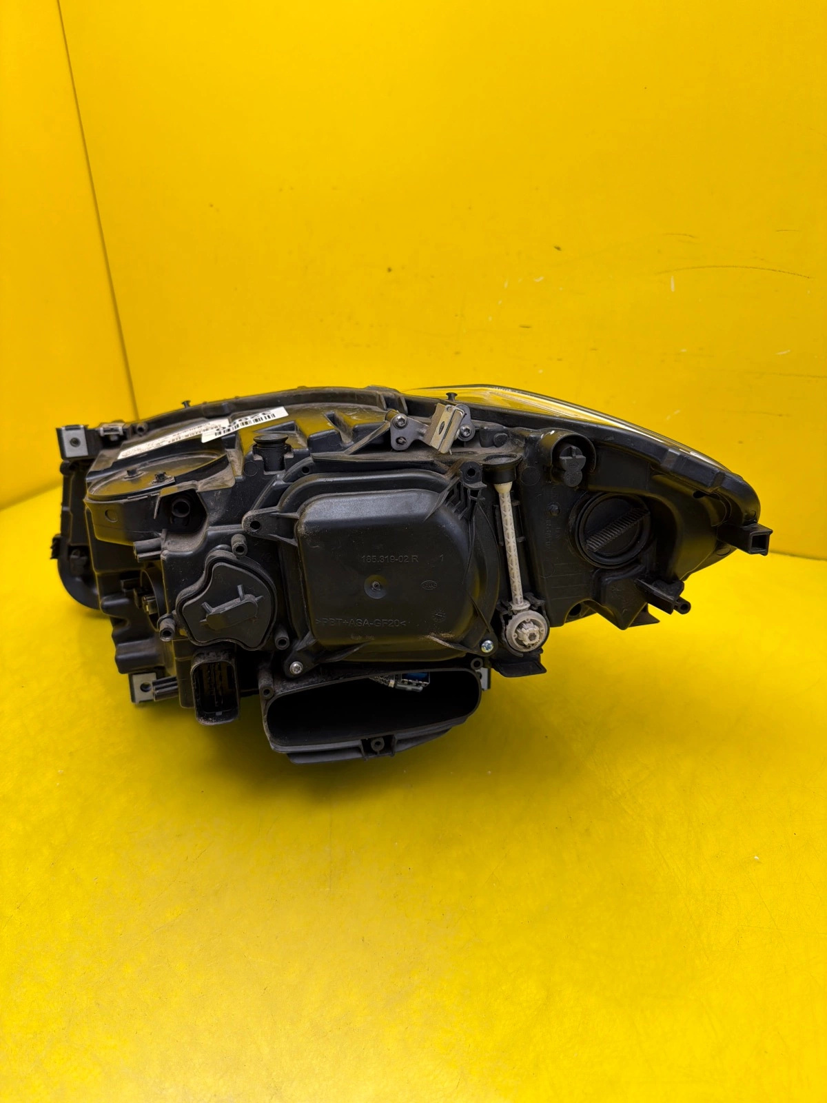 Far dreapta Xenon BMW Seria 5 F10 Facelift OEM 7317132-07 - Image 4