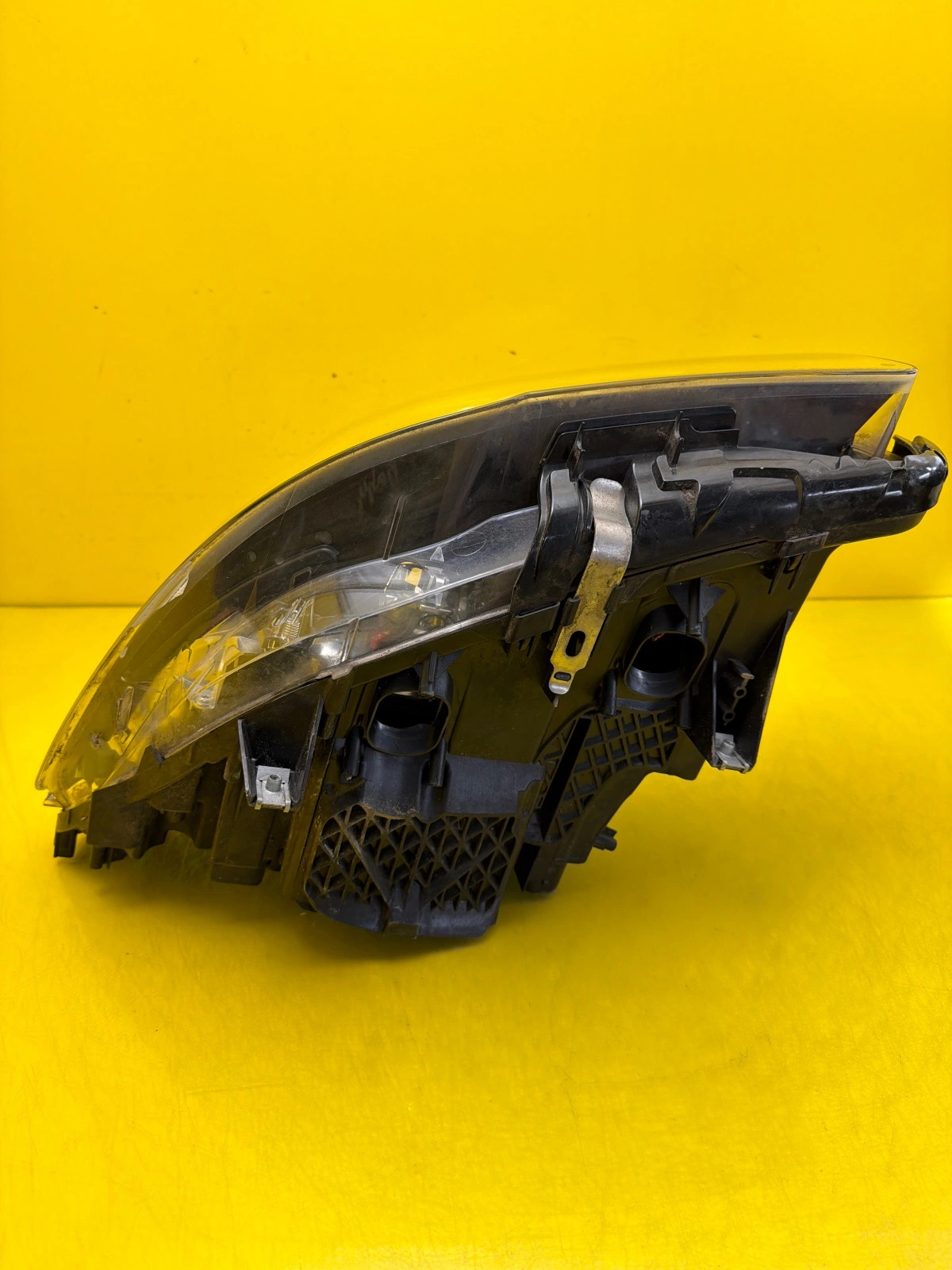 Far dreapta Xenon BMW Seria 5 F10 Facelift OEM 7317132-07 - Image 5