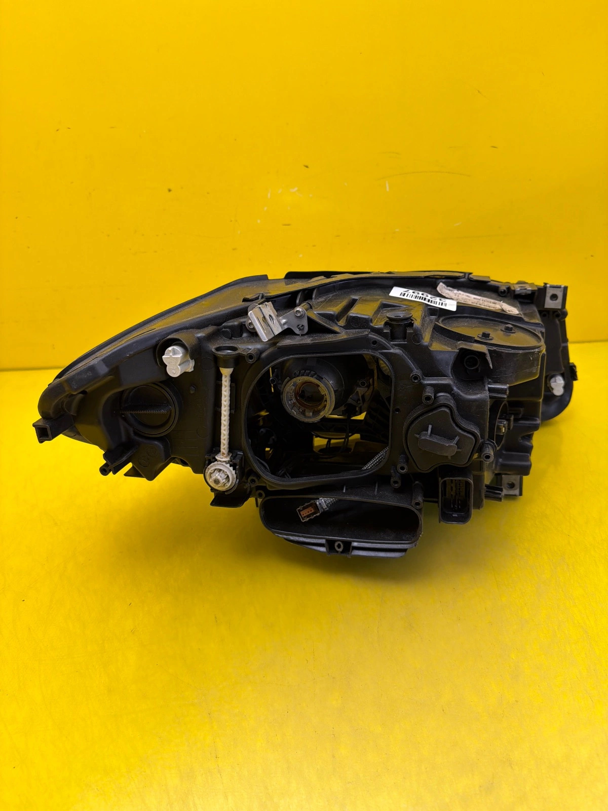 Far stânga Xenon BMW Seria 5 F10 Facelift OEM 7317131-07 - Image 4