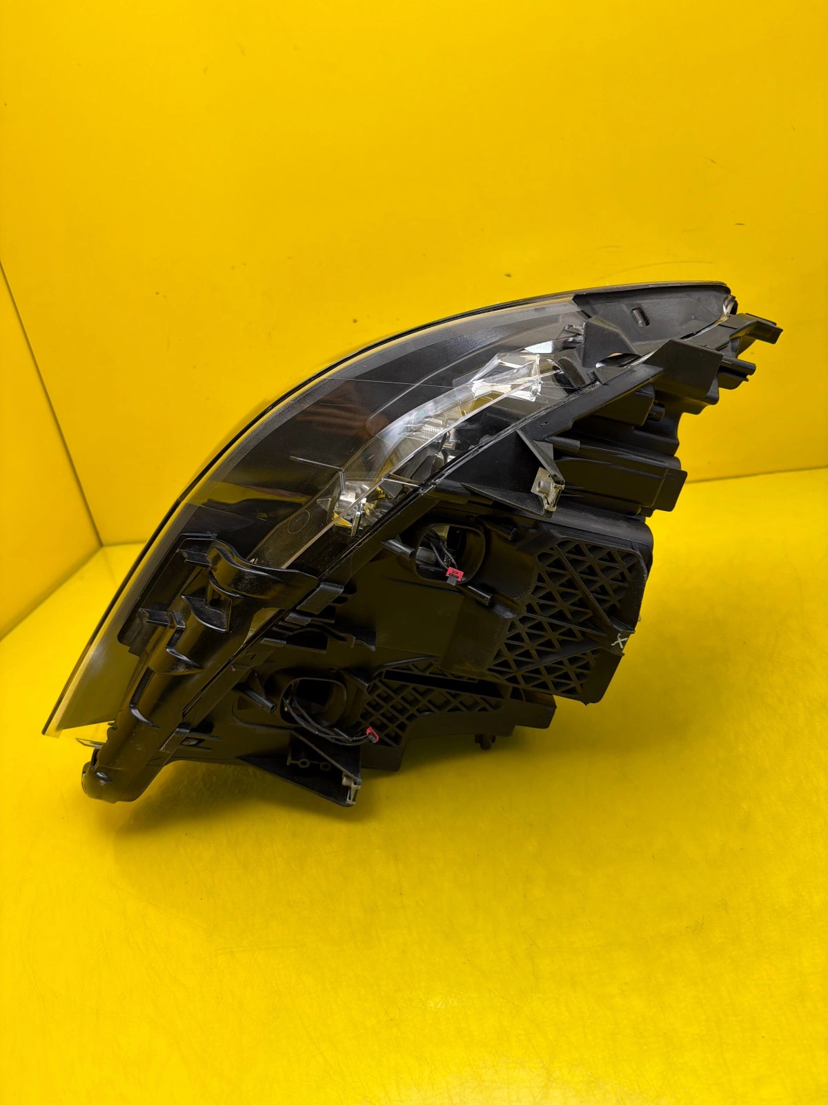 Far stânga Xenon BMW Seria 5 F10 Facelift OEM 7317131-07 - Image 5